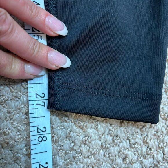 Ladies Nike Dri-Fit Black Full Length Leggings with Mesh Inserts on Back Size XS - Picture 10 of 11